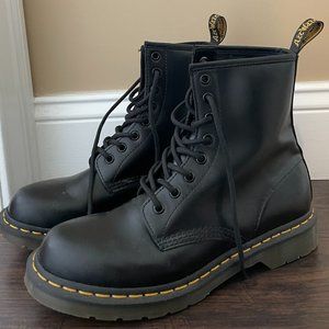 Dr. Martens 1460 Smooth Leather Lace Up Boots US 9